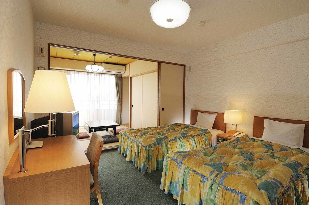 热海紫藤生活俱乐部旅馆酒店 外观 照片